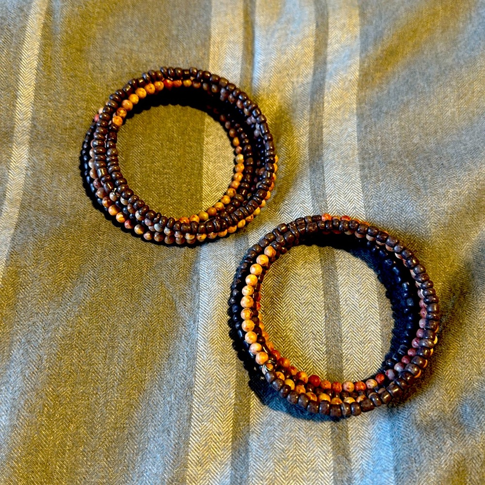Beaded spiral bracelet set
